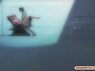 Napakaliit anime nars makakakuha ng ikadena upang ang ceiling at masidhi fucked