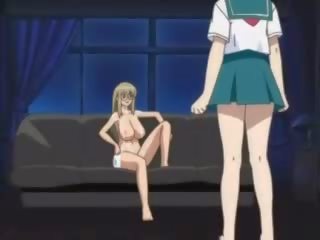 Matka robi lesbijskie seks klips z pani w anime